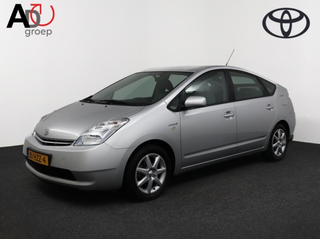 Toyota Prius - 1.5 VVT-i