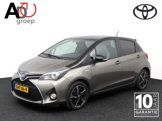 Toyota Yaris - 1.5 Hybrid Dynamic Bi-Tone