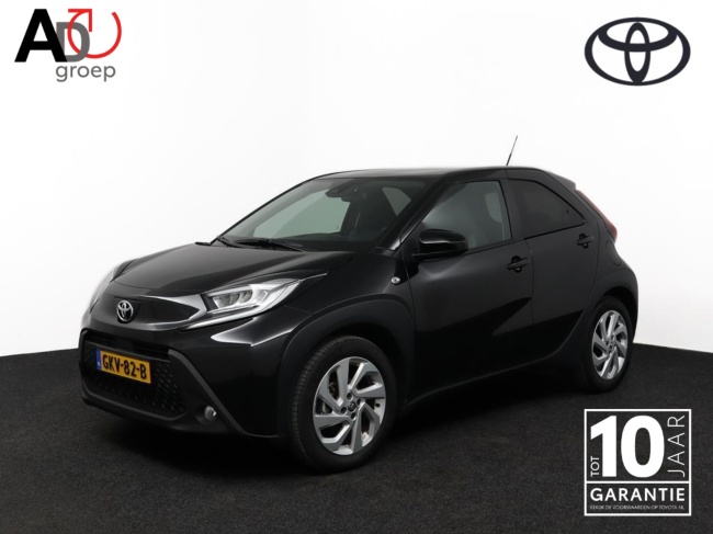 Toyota Aygo X - 1.0 VVT-i MT first