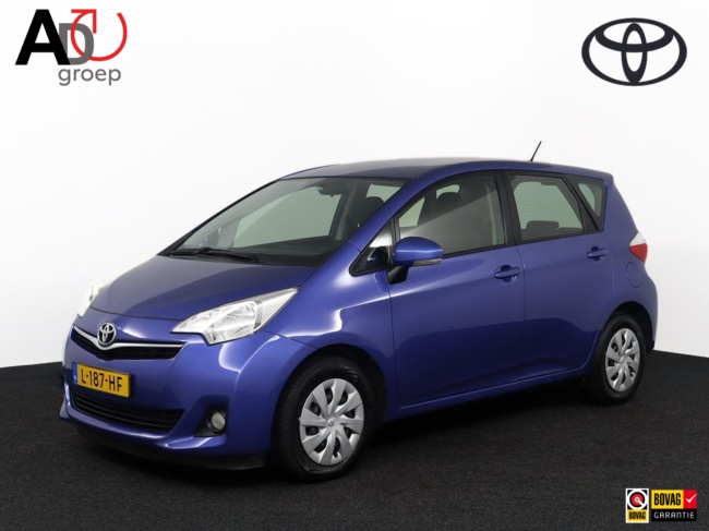 Toyota Verso-S - 1.3 VVT-i Dynamic