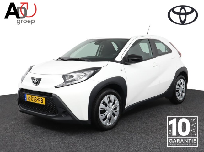 Toyota Aygo X - 1.0 VVT-i S-CVT Play